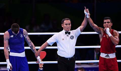 Referee declaring Rabii Mohammed winner in his second fight in Rio.