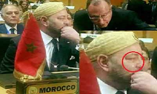 King Mohammed VI was caught shedding tears right after pronouncing his speech after Morocco's readmission to the African Union.
